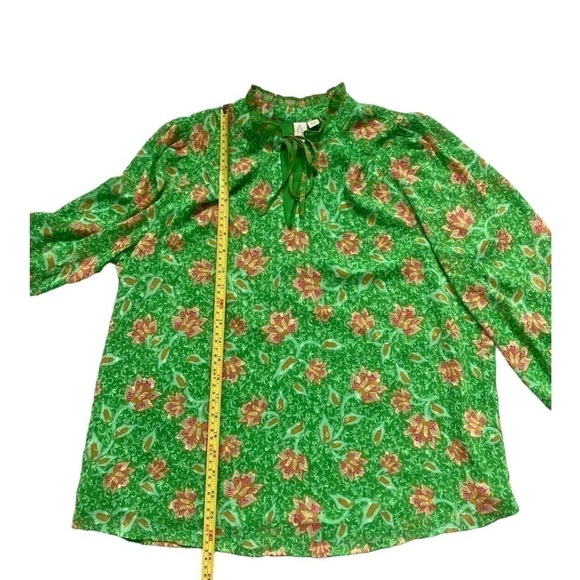JOIE boho Kelly green floral tie front long sleeve blouse - Picture 3 of 10